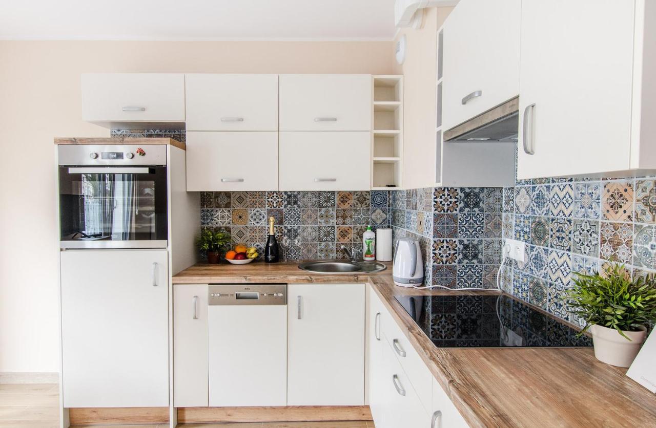 Smart Rental Management Apartments - City Center ヴロツワフ エクステリア 写真