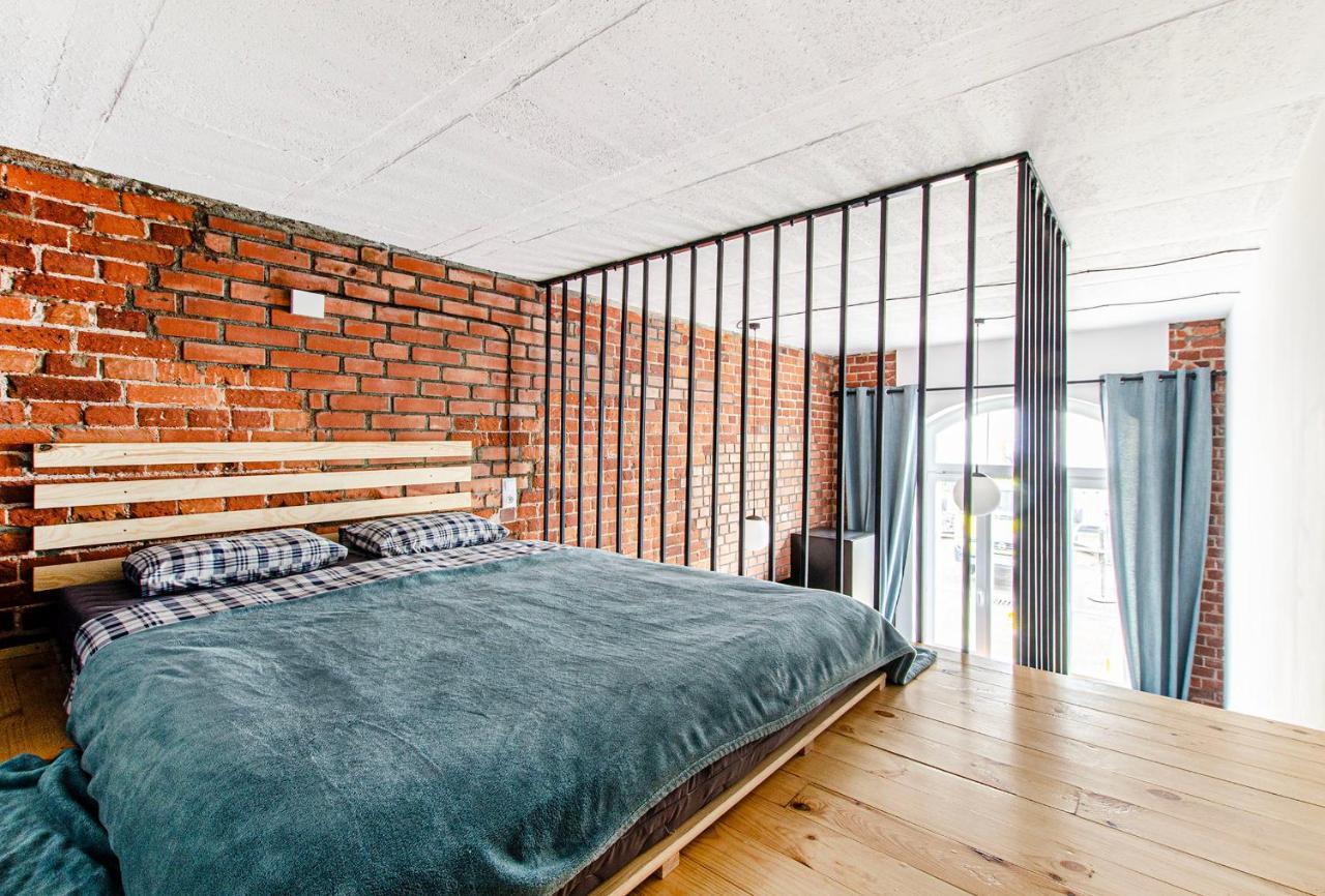 Smart Rental Management Apartments - City Center ヴロツワフ エクステリア 写真