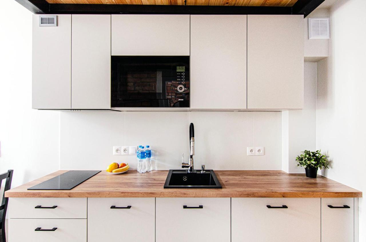 Smart Rental Management Apartments - City Center ヴロツワフ エクステリア 写真