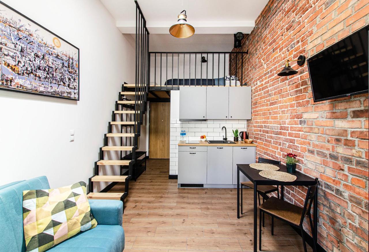 Smart Rental Management Apartments - City Center ヴロツワフ エクステリア 写真